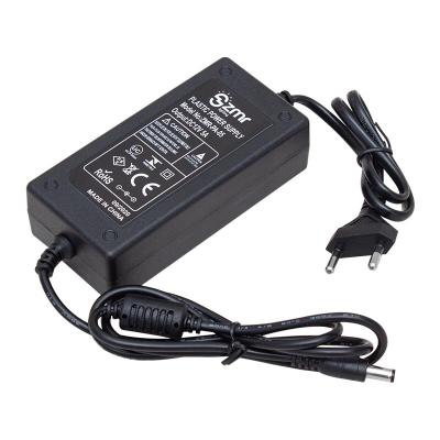 ZMR ZMR-PA-05 12 VOLT - 5 AMPER 5.5*2.5 UÇLU PLASTİK KASA İKİ UCU KABLOLU MASAÜSTÜ ADAPTÖR